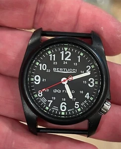 Bertucci A-2R DX3 Swiss Super Luminous Glow Mens Quartz Field Watch with issues - Picture 1 of 2