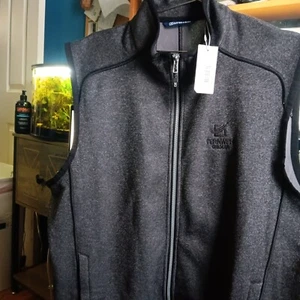 Cutter & Buck NWT XL Full Zip Vest Charcoal Gray Fleece Lining - Picture 1 of 7