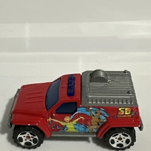 2003 Matchbox 4x4 Fire Truck Scooby Doo - Picture 1 of 4
