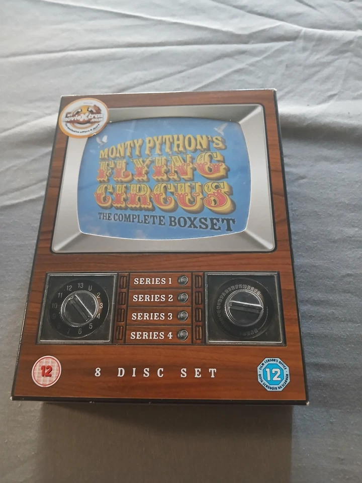 Monty Python's Flying Circus - Series 1-4 - Complete (Box Set) (DVD, 2008) - Image 1 of 4