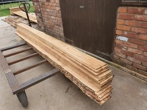 Waney edge larch cladding - Picture 1 of 10
