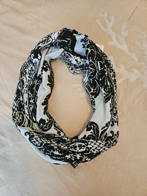 Bufanda infinita reversible de algodón Soma Jacquard negra/blanca nueva con etiquetas Foto 1 de 4