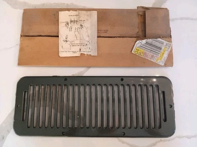 Repuesto olímpico vintage Jeep Hood Vent Est. Jeep CJ 78-86  Foto 1 de 4