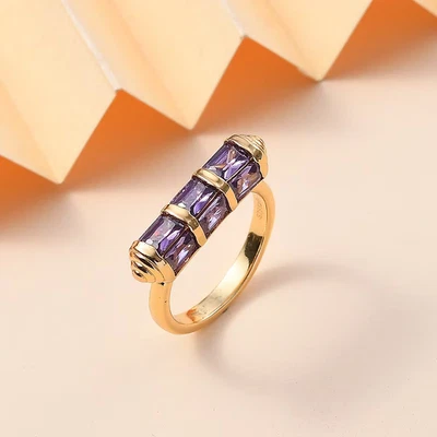 Anillo de lujo, anillo de amatista púrpura simulado; 18K YG enchapado sobre acero inoxidable Foto 1 de 4