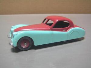 Dinky Toys 157 Jaguar XK 120 Two-Tone made in England  NM+ Condition