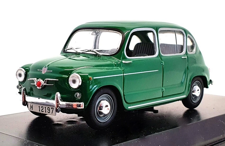 Solido escala 1/43 diecast 4572 - 1964 Seat 800 - verde Foto 1 de 4
