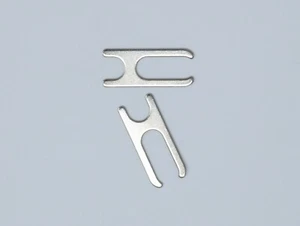 Eslabones cortos HP / Agilent para terminales de detección frontal se adapta a E3632A, E3633A, E3634A. - Imagen 1 de 4