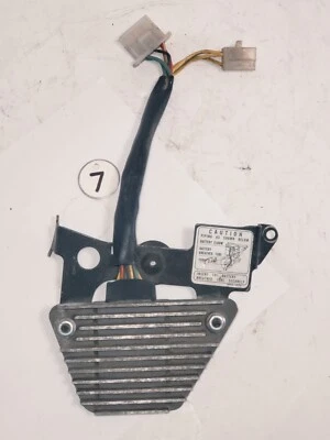 1983-85 HONDA SHADOW ASCOT 500 VT500 REGULATOR RECTIFIER ASSEM #31600-MF5-008 - Image 1 of 4