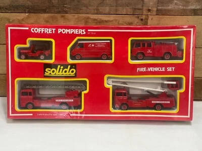 VINTAGE 1970s SOLIDO NO 7010 COFFRET POMPIERS FIRE VEHICLE GIFT SET NIB DIECAST - Image 1 of 4