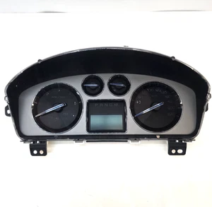 Cadillac Escalade 2007–2014 Instrument Cluster TN257430-1175 OEM - Picture 1 of 6