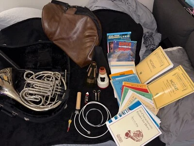 Holton Farkas H 177 - Doble Cuerno NF Kruspe Envoltura Niquelado (Kit Universitario)  Foto 1 de 4