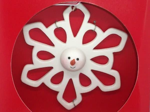 Muñeco de nieve Hallmark 2007 copo de nieve - porcelana - nuevo en caja - Imagen 1 de 9