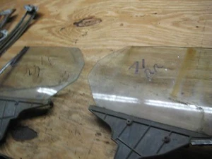 1971 PLYMOUTH ROADRUNNER SATELITE GTX 440 1/4 QUARTER GLASS SET  - Picture 1 of 7