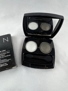 Avon True Color Eyeshadow Duo Satin Smoke .099oz NEW 2012 - Picture 1 of 8