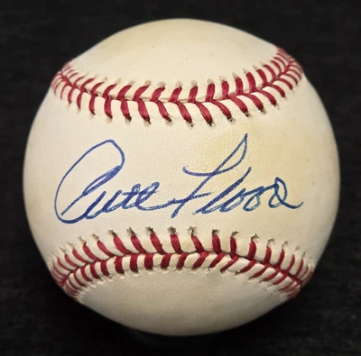 Raro Béisbol Oficial Firmado por CURT FLOOD-ST. LOUIS CARDINALS-JSA 9 Automático Foto 1 de 4