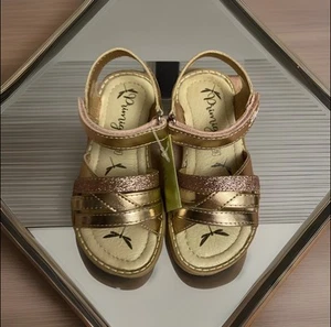 Girls NWB Primigi Leather Sandals Open Toe Flats Ankle Straps Little Kids 8 M - Picture 1 of 12