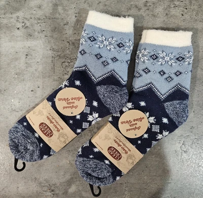 NEW! 2 Pairs C.W. Hart Women's Christmas Cabin Socks Infused Aloe Vera, Size 5-9 - Image 1 of 2