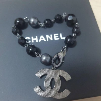 Chanel Black Pearl Butterfly Logo Bracelet Used Authentic Jewelry - Image 1 of 2