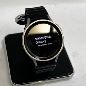 Samsung Galaxy Smartwatch 5 Pro 45mm SM-R920N Bluetooth Titanium Case - Silver - Picture 1 of 10