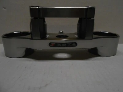 Abrazadera superior Zeta SX/KX250F'09-'10/ZE11-2129 Foto 1 de 3