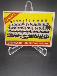 1966 New York Yankees Team Card #92 Mickey Mantle Roger Maris Ford