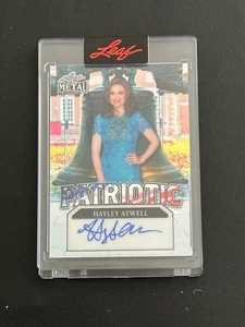 HAYLEY ATWELL 2025 FOGLIA METALLO GIORNO DELL'INDIPENDENZA AUTO LIBERTY BELL 1/1 SP MARVEL - Foto 1 di 2