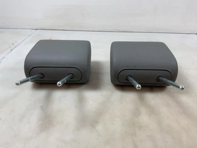Reposacabezas de asiento trasero gris 2 puertas Jeep JK Wrangler OEM 2007 2008 2009 2010 047868 Foto 1 de 4