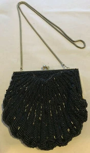 MAGID BEADED CLAM SHELL PURSE BLACK - Picture 1 of 6