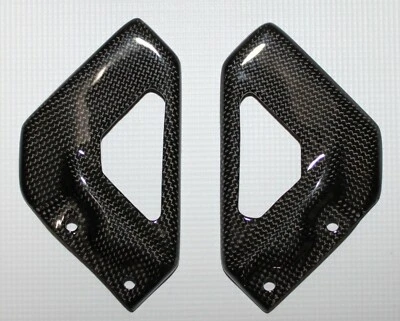 Carbon Fiber Heel Plates for Aprilia(RSV Tuono 02-05)(RSV Mille 98-03)(RSV1000R) - Image 1 of 4