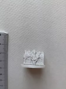 KETTENTRUHE LANDSCHAFT MINIATUR /TANARES ADVENTURES M74 - Bild 1 von 1