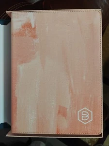 One Step Closer Bible NLT - Pink Watercolor Leather Look - Picture 1 of 6