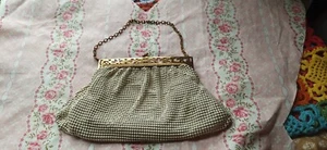 Vintage Whiting and Davis Co. Fine Mesh Ivory Bag/Purse with Chain USA 2936 - Picture 1 of 5