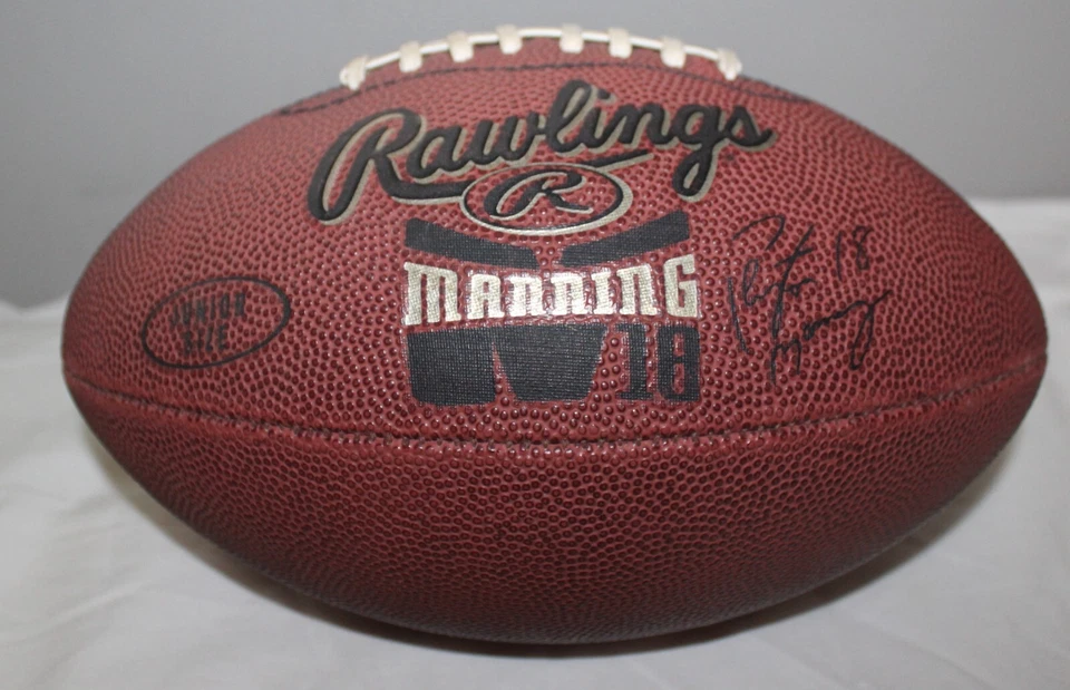 RAWLINGS 青少年尺寸 PEYTON MANNING #18 皮革美式橄榄球签名版 NFL — 第 1/3 张图片