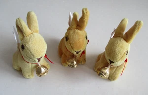 3 Lindt Hase Gold Osterhase Plüsch Hase mit Glocke NEU siehe Fotos - Bild 1 von 4