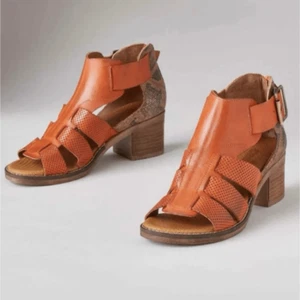 Sundance Casta Cubra burnt orange leather stacked heel sandals sz 41 - Picture 1 of 9