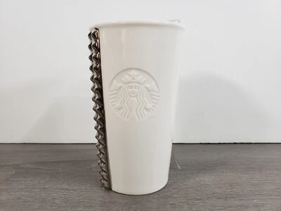 Taza de café Starbucks 2014 vaso de viaje de cerámica con tachuelas blancas y plateadas 10 OZ Foto 1 de 4