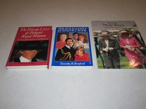 Lot of 3 Princess Diana Royal Family Fashion books~ 9618 - Foto 1 di 2
