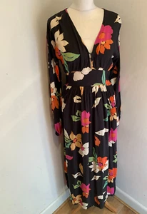Billabong maxi dress M VGC layered tiered beach summer floral pattern print - Picture 1 of 12