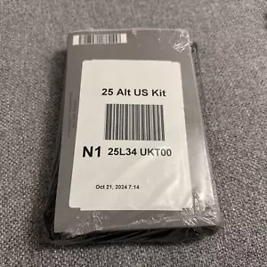 2025 Nissan Altima Owners Manual & Case OEM Free Shipping!! - Picture 1 of 2