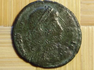 Costanzo II AE follis. 351-355 AD. ANTICA MONETA IMPERIALE ROMANA, pulita. - Imagen 1 de 5