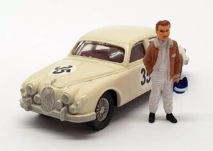 Corgi Based W.M.T.C. 35th Birthday Model 1984-2019 - Jaguar Mk.1 - Ivory 1 of 50 - Picture 1 of 9