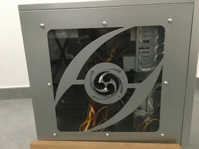 PC FISSO Desktop Intel Core2 Quad COMPLETO e ASSEMBLATO + monitor Smart Working - Immagine 1 di 4