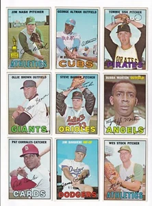 *1967 Topps #78 Pat Corrales sin pliegues, esquinas ligeramente suaves** ¡SOLO UNA TARJETA! - Imagen 1 de 7