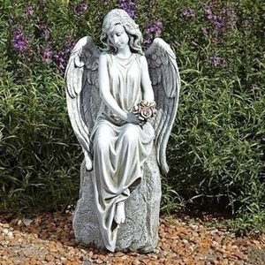 ANGEL WITH ROSE BOUQUET GARDEN STATUE - GARDEN SCULPTURE - Picture 1 of 1