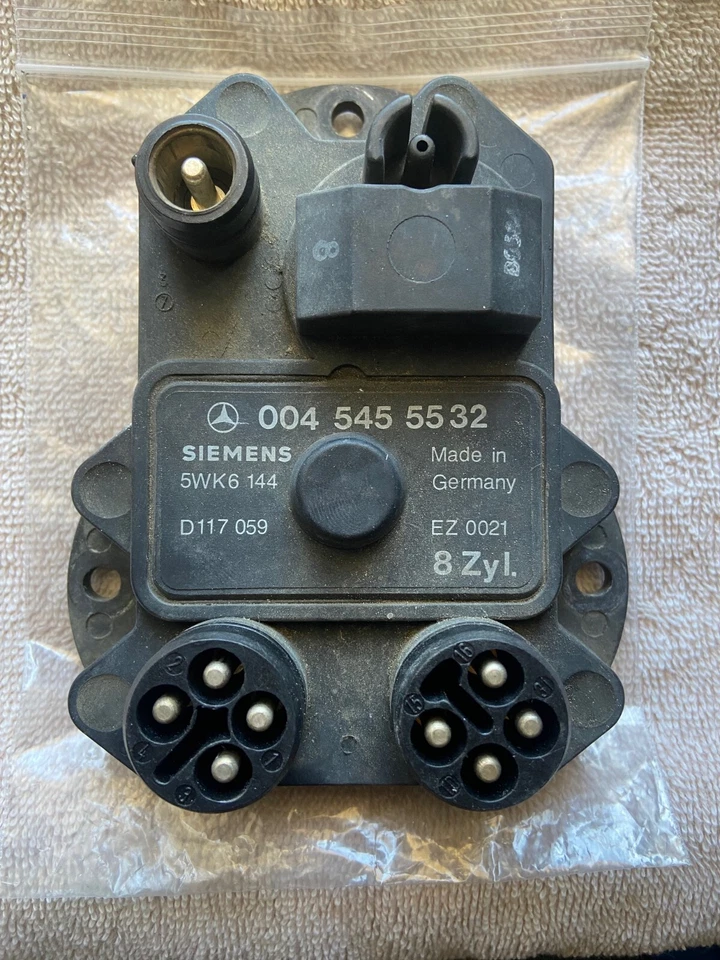 84-89 MÓDULO DE CONTROL DE ENCENDIDO MERCEDES BENZ 560SEC 560SL W126 R107 00455532 Foto 1 de 1
