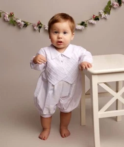 Mameluco acolchado de bautizo con sombrero para bebés niños - Conjunto de traje de bautizo para bebés - Imagen 1 de 6