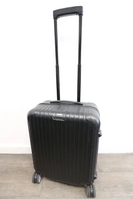 RIMOWA Salsa Check in M 4 Rollen 55 x 39 x 23 cm 36L Schwarz Sehr gut Zustand  - Bild 1 von 4