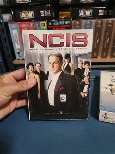 NCIS - The Complete Third Season (DVD, 2005-2006, 6-Disc Set) - Picture 1 of 2