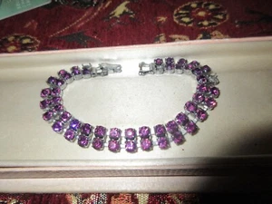Lovely vintage silvertone purple glass rhinestone bracelet 7" - Picture 1 of 4