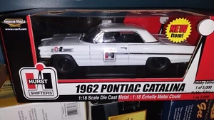 ERTL 1962 Pontiac Catalina Hurst 1:18 scale diecast model car Hurst Ed white - Picture 1 of 5